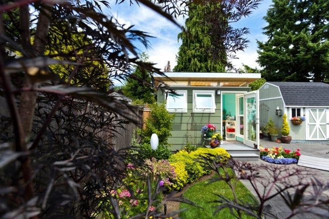 How To: Decorate an Outdoor Space