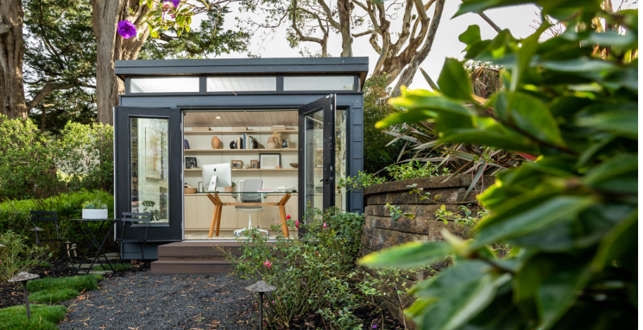 6 Reasons To Build a Modern Shed Backyard Office